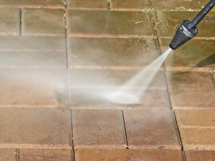 Effective Tips for Driveway & Patio Cleaning